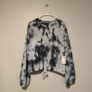 So Lounge Life Crop Grey Tie-Dye Sweatshirt w/Free Sweatpants (gifted)